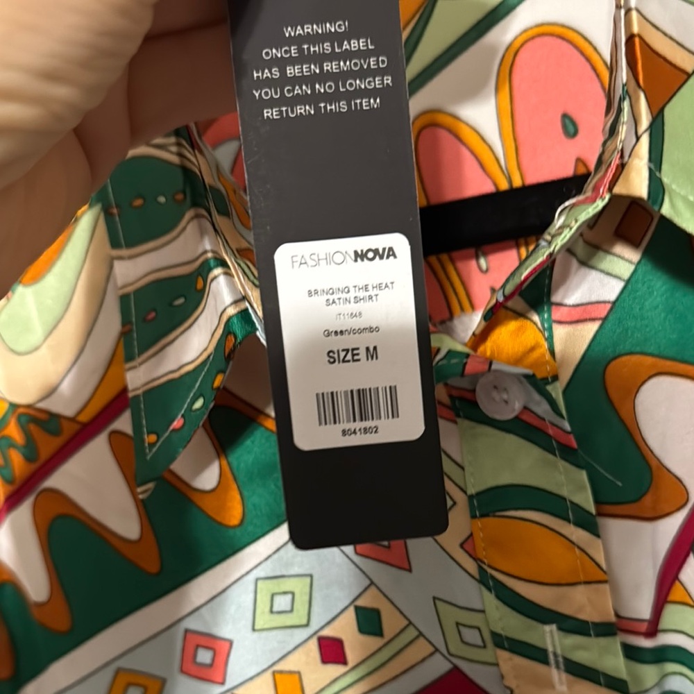 Colorful Geometric Patterned Crop Blouse - Picture 4 of 5